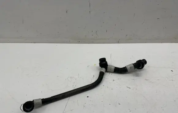Tesla Model 3 Electric car engine cooling hoses/pipes 107757700F