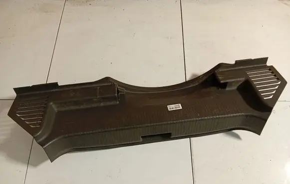 Opel Astra H Other trunk/boot trim element 332004790