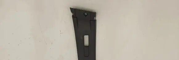 (B) pillar trim (top)