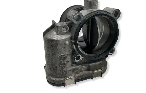 Mercedes-Benz SLK R170 Throttle valve A1110980109