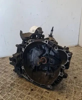 Peugeot Expert Manual 6 speed gearbox 9684587010 CF611