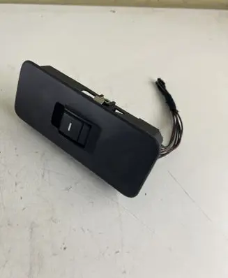 Land Rover Discovery 3 - LR3 Electric window control switch YUD501070PVJ