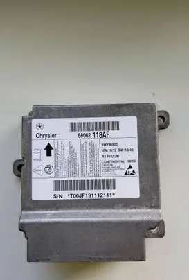 Chrysler Town & Country V Airbag control unit/module 68062118AF 5WY86930 TQ6JF191112111