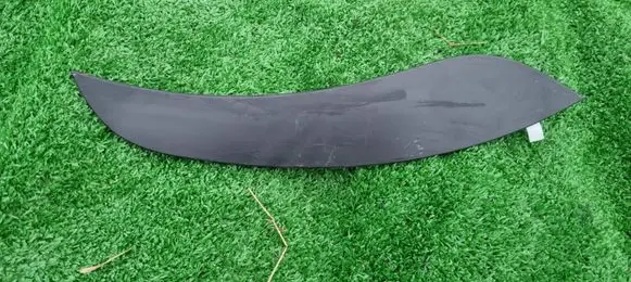 Hyundai Kona I Front door trim (molding) 87784DD000