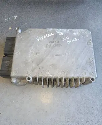 Chrysler Voyager Engine control unit/module P04727210AG 7210AG T04EH097725178