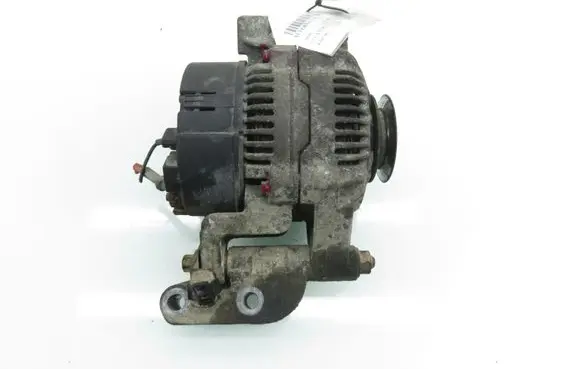 Opel Corsa B Generator/alternator 