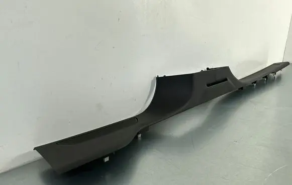 Volkswagen Touareg III Front sill trim cover 760853845