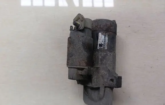 Mazda 6 Starter motor M000T90981