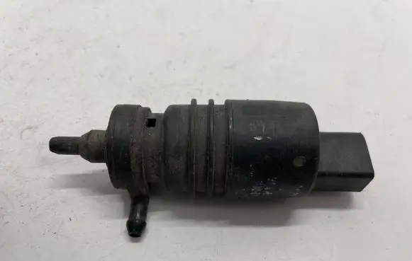 Audi A4 S4 B8 8K Windscreen/windshield washer pump