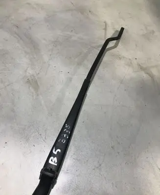 Volkswagen PASSAT B5 Windshield/front glass wiper blade 3B1955409