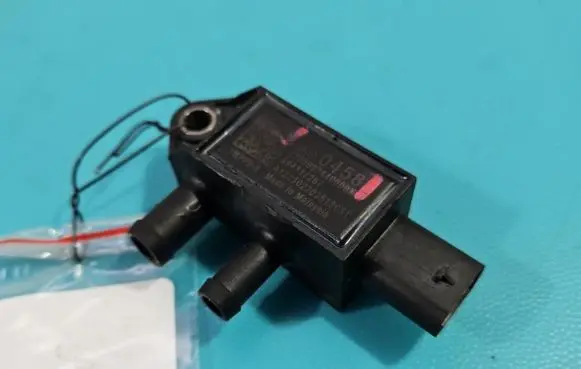 Opel Astra K Exhaust gas pressure sensor 55500458 IMPRK1395562