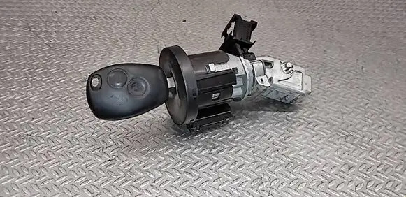 Renault Modus Ignition lock N0502060