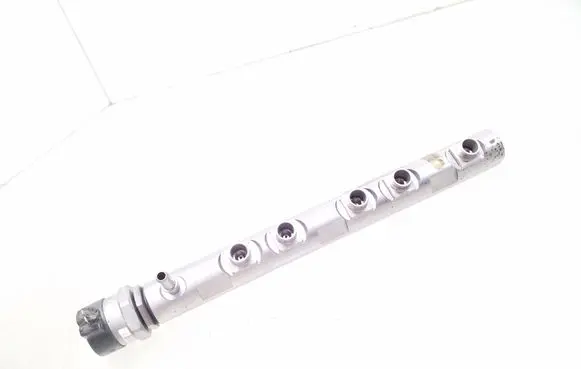 BMW 3 F30 F35 F31 Fuel main line pipe 0445214183 0281002949 7809128