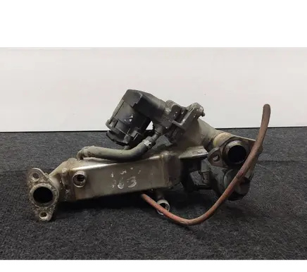 BMW 3 E90 E91 EGR valve cooler 781016603 R899800576193