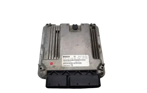 Mitsubishi Outlander Engine control unit/module 0281013890 1039S19650