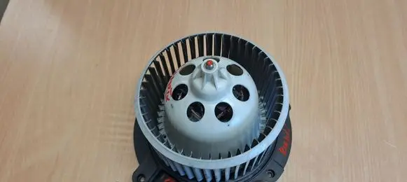 Renault Espace IV Heater fan/blower 26032744