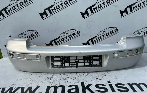 Volkswagen Golf IV Rear bumper 1J6807417