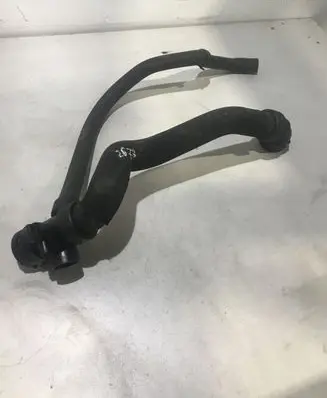 Audi A4 S4 B7 8E 8H Engine coolant pipe/hose 8E0121040T