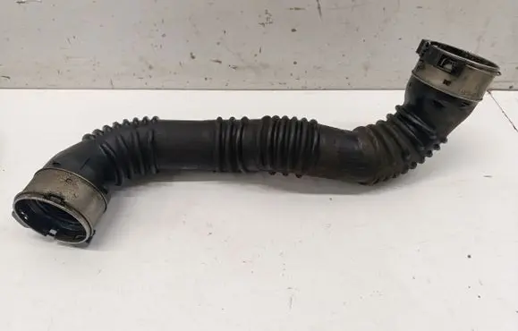 Mercedes-Benz GLA W156 Intercooler hose/pipe A2465200101