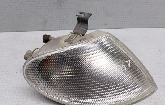 Seat Alhambra (Mk1) Front indicator light 7M0953042H 0311325002