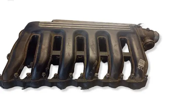 Land Rover Range Rover L322 Intake manifold 