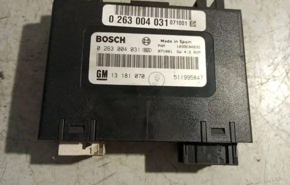 Opel Zafira B Parking PDC control unit/module 13181070 0263004031