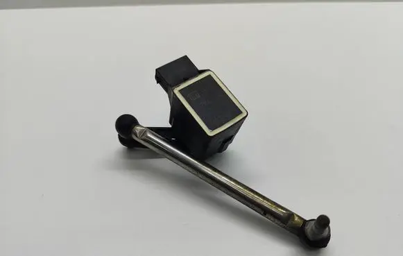 BMW 5 E60 E61 Headlight/headlamp level sensor 6784694 6762296 676229601