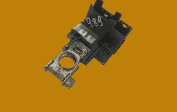 Toyota Verso-S Positive cable (battery) 