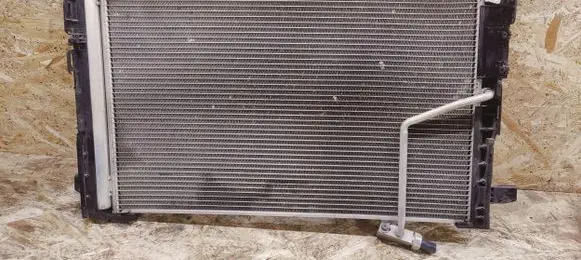 Mercedes-Benz SLK R172 A/C cooling radiator (condenser) A2045000554