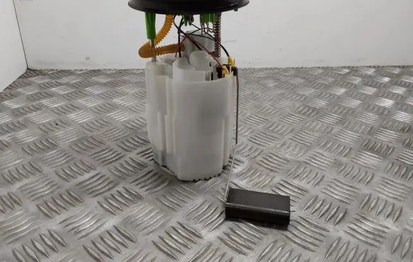 Audi Q3 F3 In-tank fuel pump 5Q0919051AD