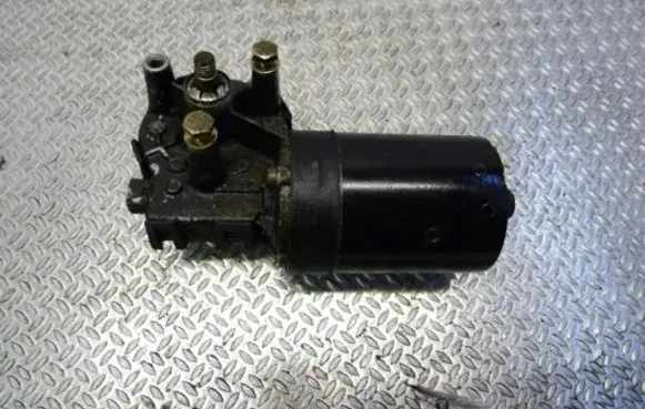 Volkswagen Transporter - Caravelle T4 Wiper motor 701955113B