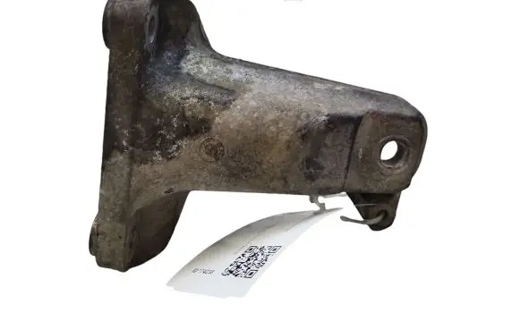 BMW 1 F20 F21 Engine mounting bracket