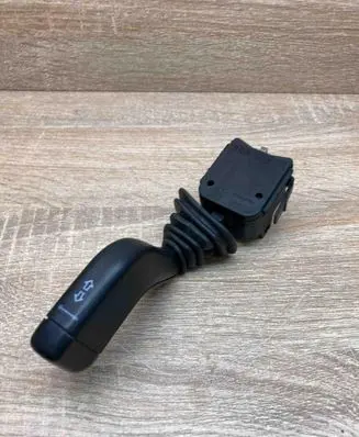 Opel Zafira A Indicator stalk 90560990 1ZZ63700