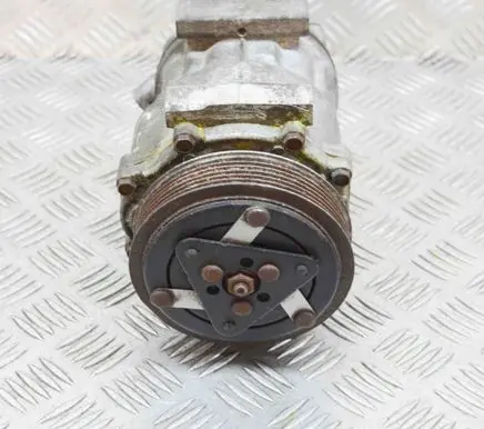 Ford C-MAX I Air conditioning (A/C) compressor (pump) 3M5H19D629GC