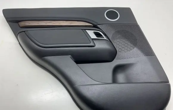 Land Rover Discovery 5 Coupe rear side trim panel 