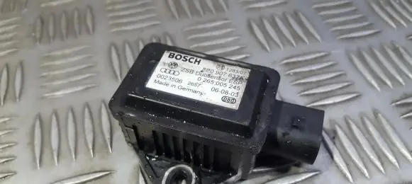 Volkswagen PASSAT B5.5 ESP acceleration yaw rate sensor 0265005245 8E0907637A