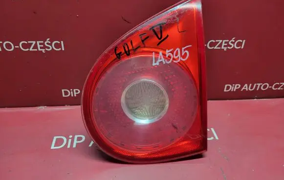 Volkswagen Golf V Rear/tail lights 1K6945094G