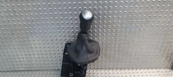 Ford Ka Gear shifter/selector 607169010