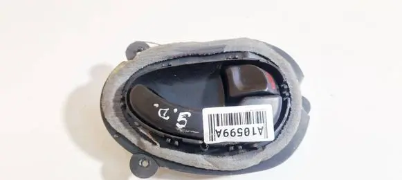 Peugeot 406 Rear door interior handle 9616307477