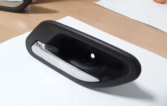 BMW 5 E39 Front door interior handle 7032925