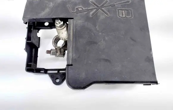 Opel Astra J Positive cable (battery) 1330230 365927271