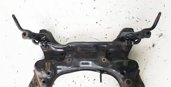 Hyundai Veloster Front axle beam 