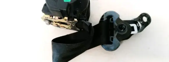 Skoda Octavia Mk1 (1U) Front seatbelt 193857737