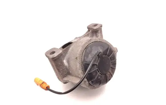 Audi A4 S4 B8 8K Engine mount bracket 784234142