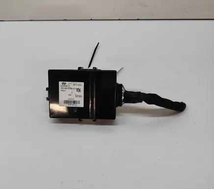 Hyundai i40 Parking PDC control unit/module 957703Z050
