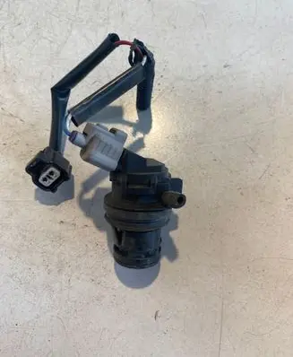 Toyota RAV 4 (XA30) Windscreen/windshield washer pump 8533071010 0602104840