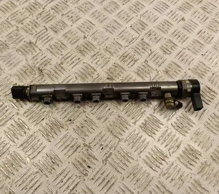 BMW 5 E60 E61 Fuel main line pipe 7809129