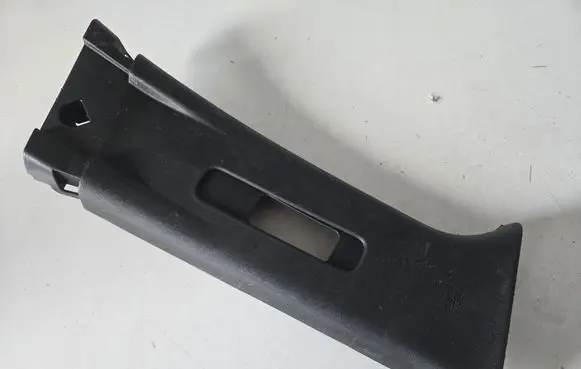Nissan Leaf II (ZE1) Other interior part 769133NL0A