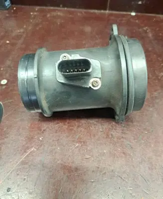 Audi A8 S8 D3 4E Mass air flow meter 05990641K
