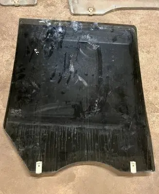 Hyundai Santa Fe Rear door window glass